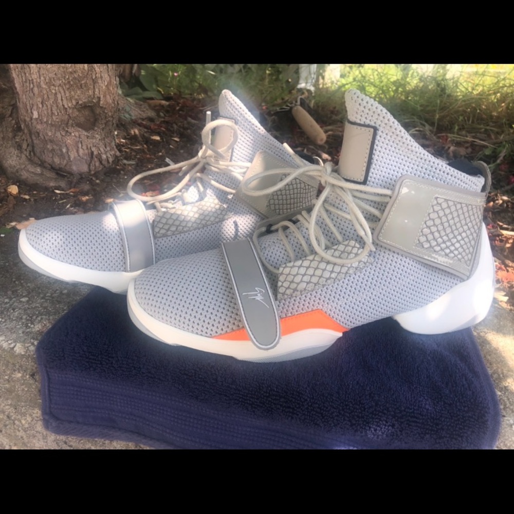 New Giuseppe Zanotti LightJump sz9